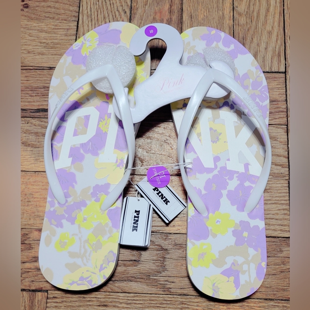 PINK Victoria's Secret Lavender Floral Flip Flops